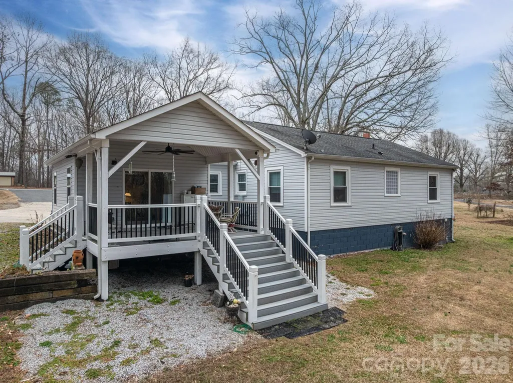 2033 Puetts Chapel Road Bessemer City NC 28016