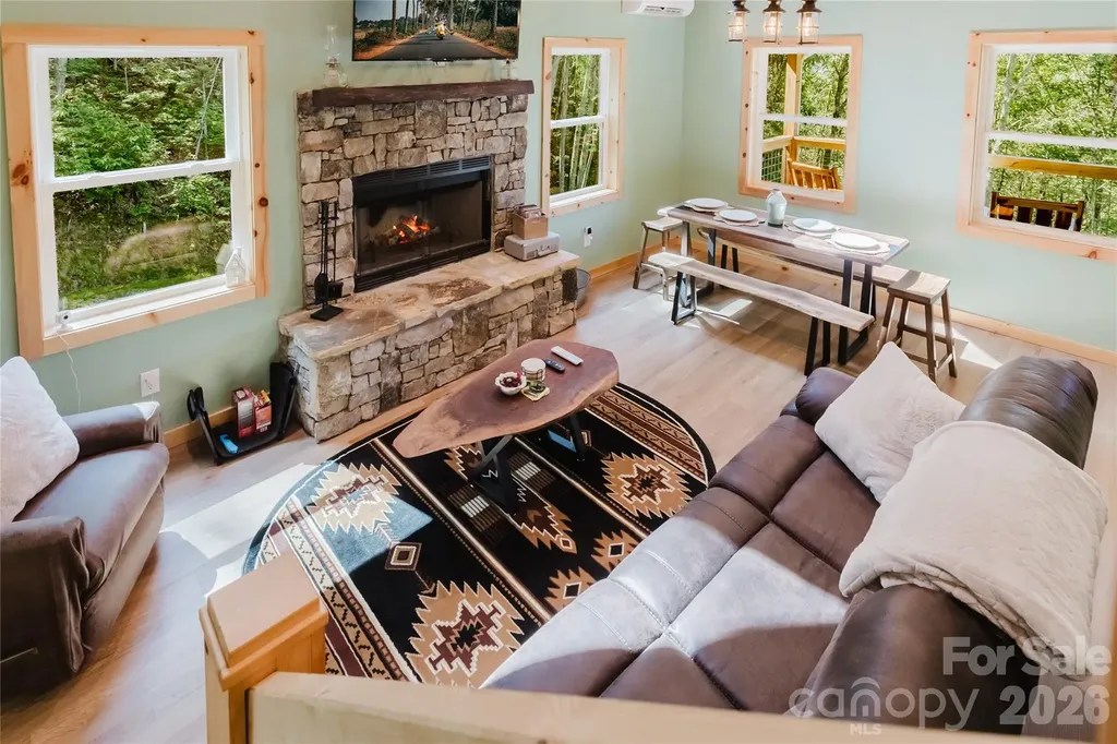 241 Golden Hawk Drive Bryson City NC 28713