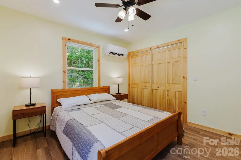 241 Golden Hawk Drive Bryson City NC 28713