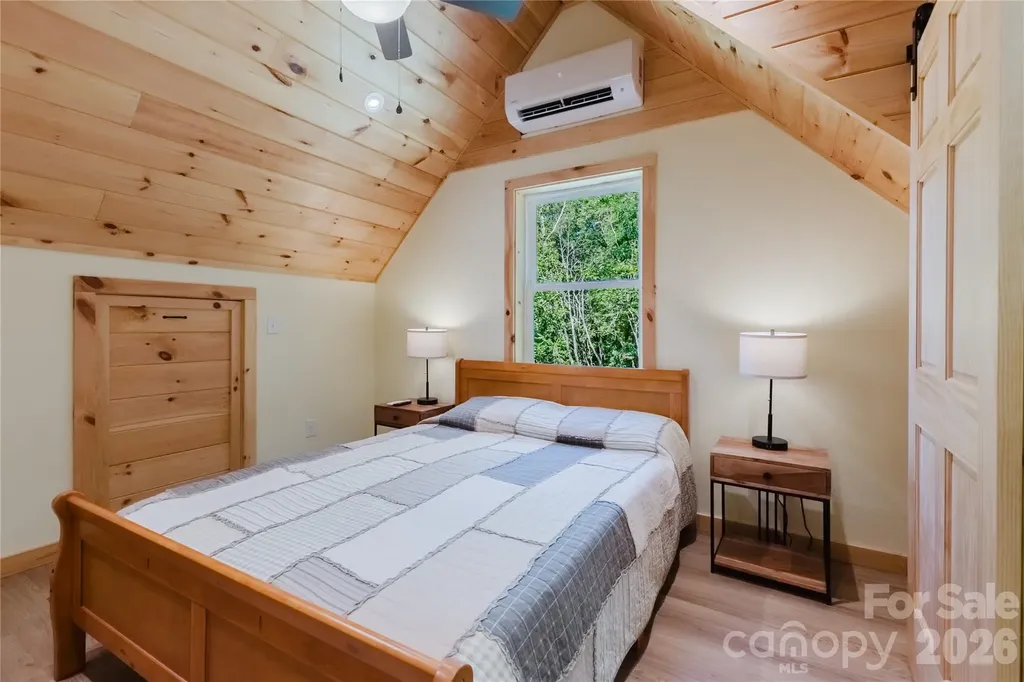 241 Golden Hawk Drive Bryson City NC 28713