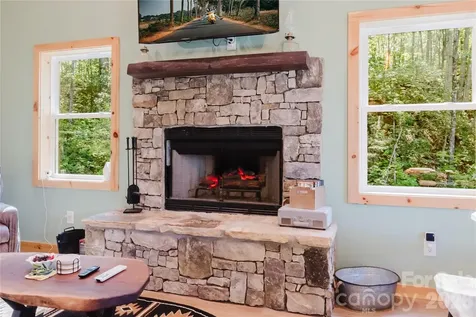 241 Golden Hawk Drive Bryson City NC 28713