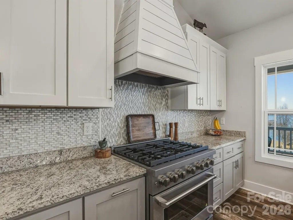 9464 Riviera Drive Sherrills Ford NC 28673