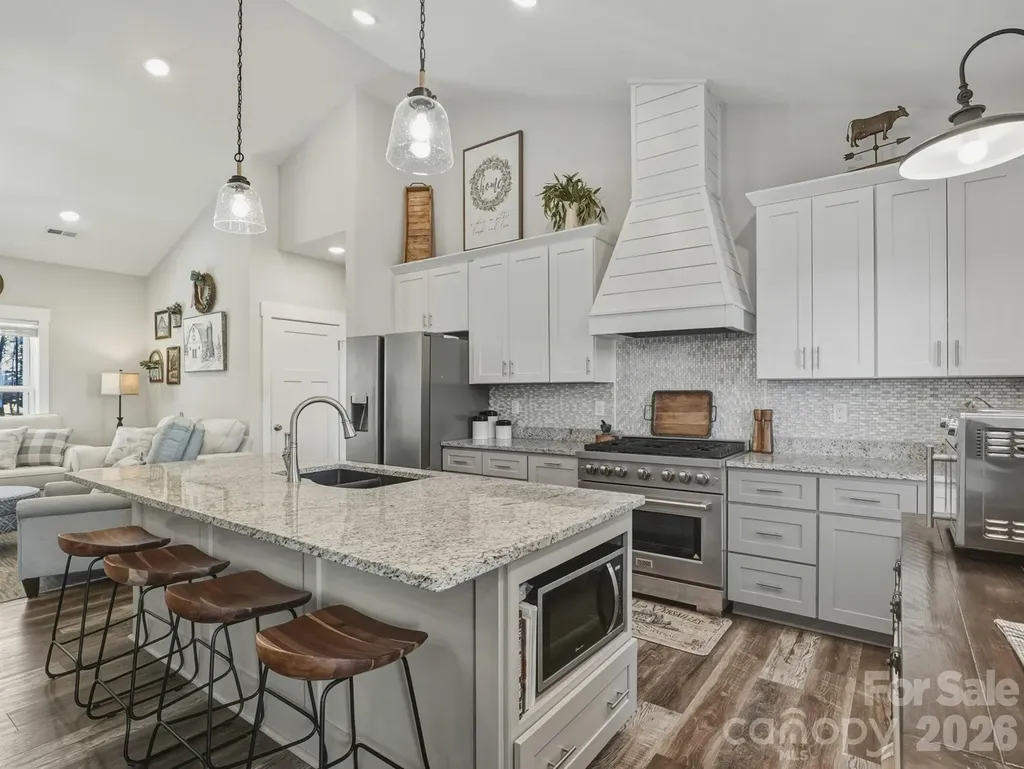9464 Riviera Drive Sherrills Ford NC 28673
