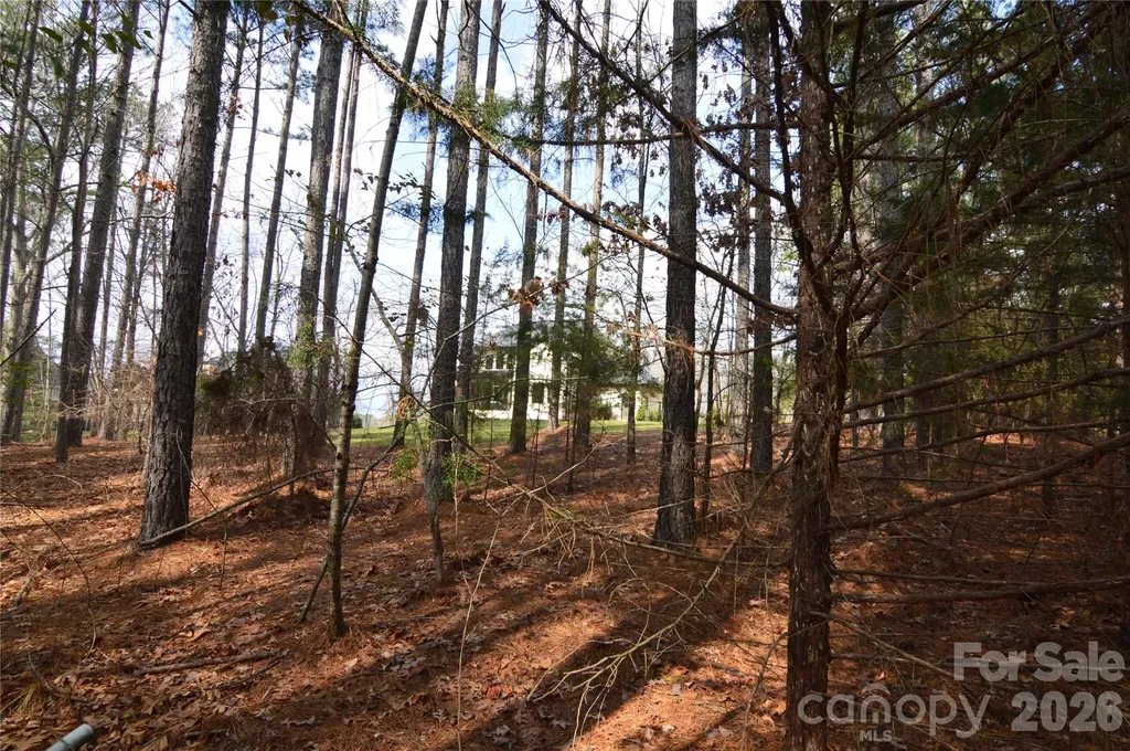 5016 Hermitage Court Belmont NC 28012