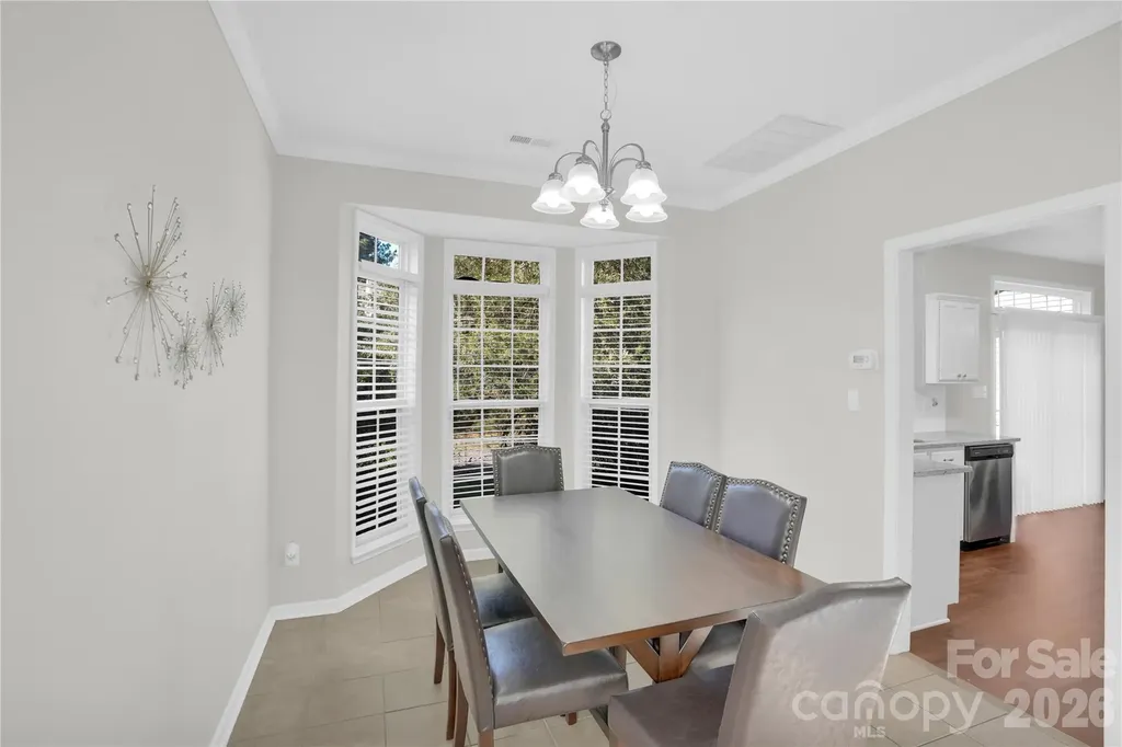 5815 Waverly Lynn Lane Charlotte NC 28269