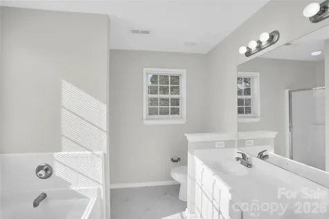 5815 Waverly Lynn Lane Charlotte NC 28269