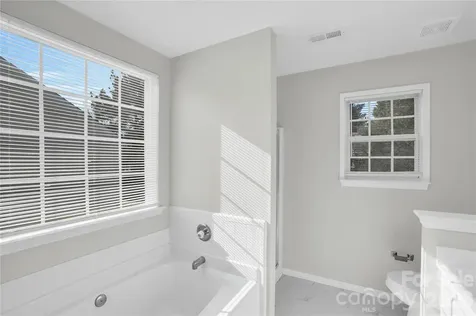 5815 Waverly Lynn Lane Charlotte NC 28269