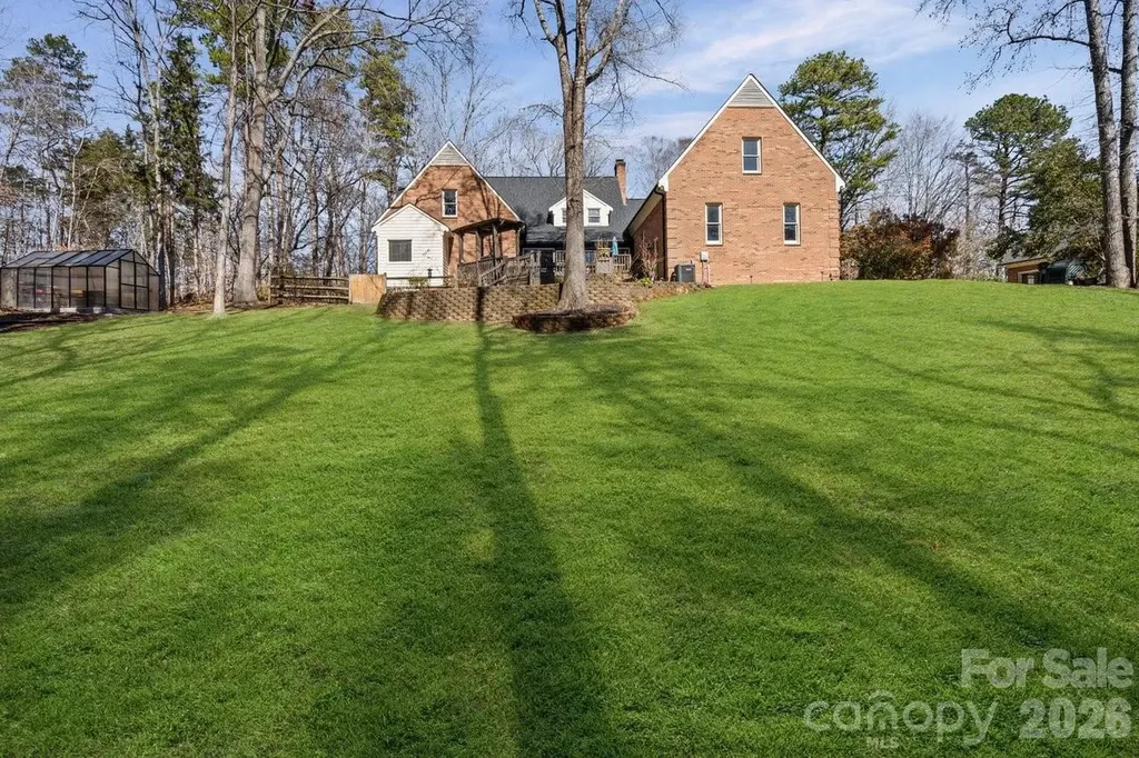 25 Blenheim Court NE Concord NC 28025