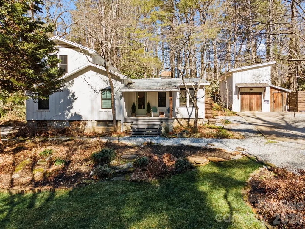 2525 Kanuga Road Hendersonville NC 28739