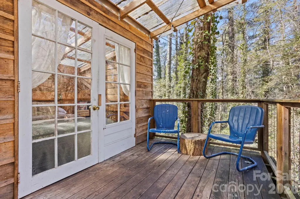 2525 Kanuga Road Hendersonville NC 28739