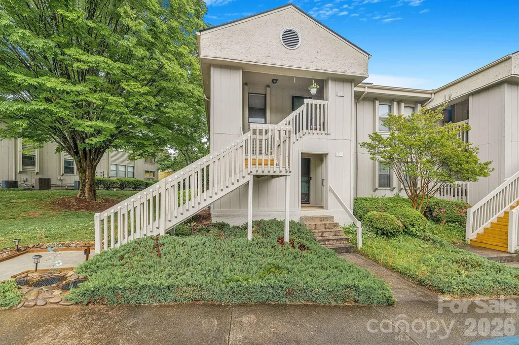 Asheville NC, 1801 Abbey Circle