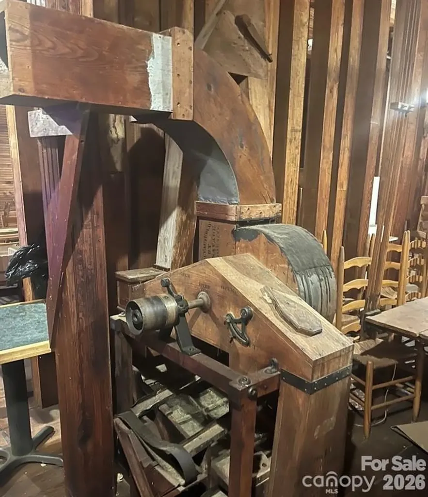 9 & 1 Old Mill Lane Weaverville NC 28787