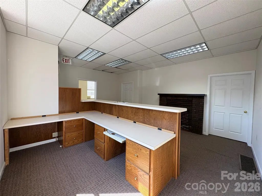 501 N Main Street Hendersonville NC 28792