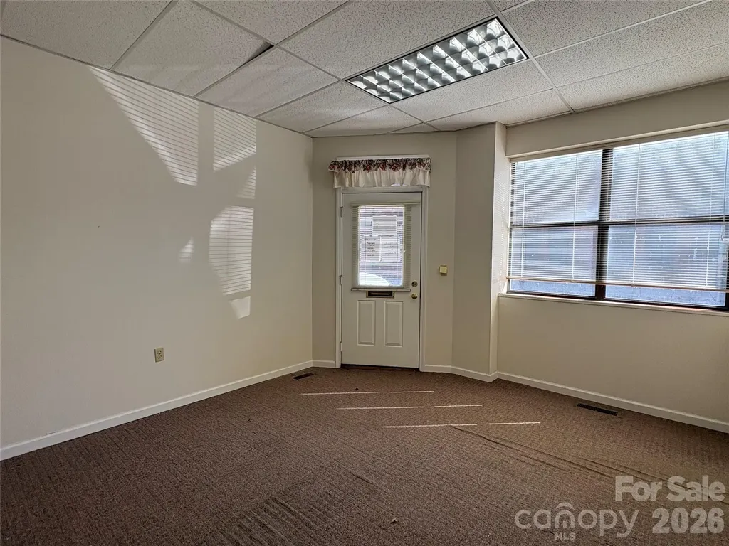 501 N Main Street Hendersonville NC 28792