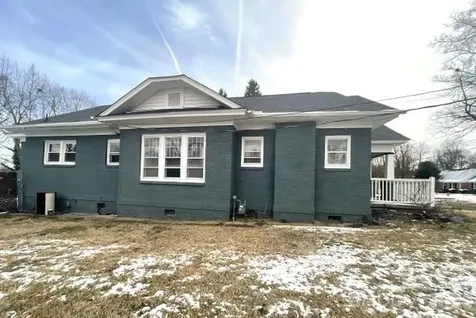 216 N Rowan Avenue Spencer NC 28159