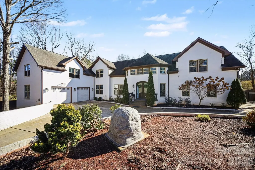 14832 Brighton Place Charlotte NC 28227