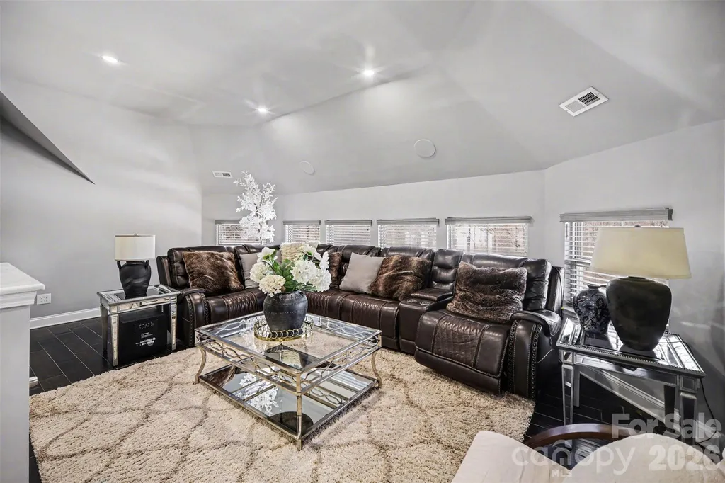 14832 Brighton Place Charlotte NC 28227
