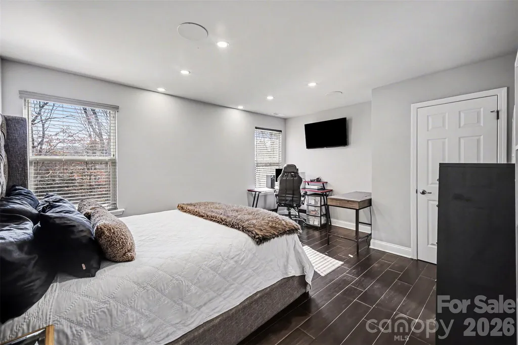 14832 Brighton Place Charlotte NC 28227