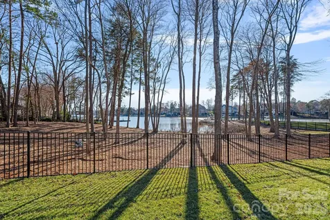 111 Kent Court Mooresville NC 28117