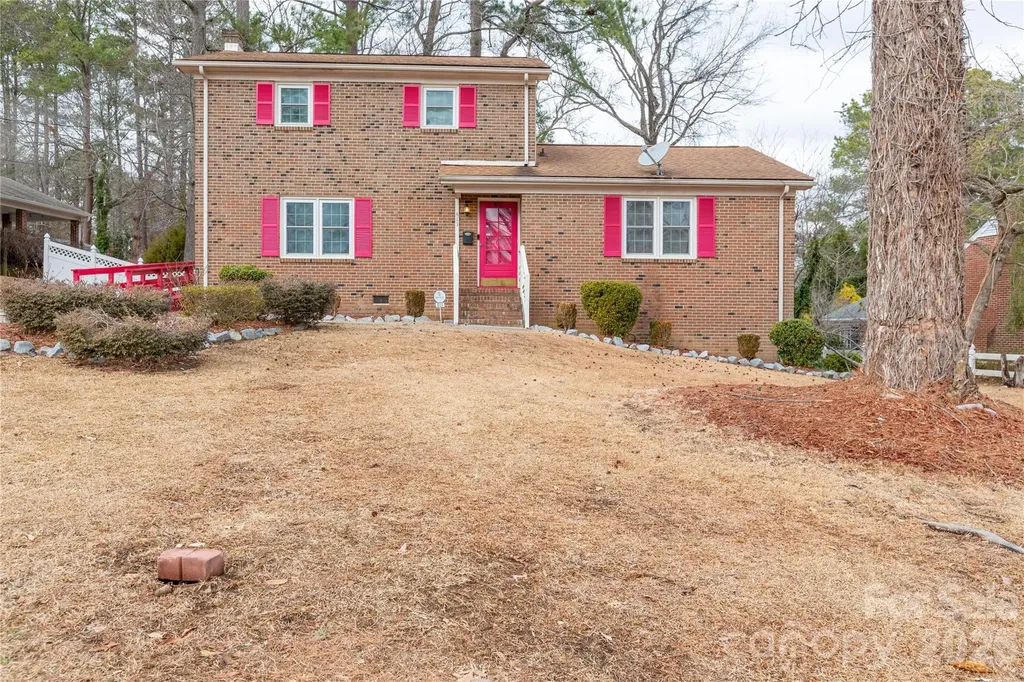 611 Park Avenue Roanoke Rapids NC 27870