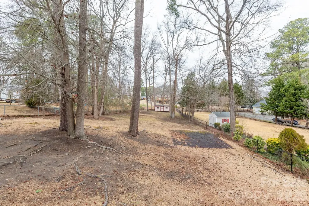 611 Park Avenue Roanoke Rapids NC 27870