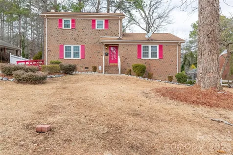 611 Park Avenue Roanoke Rapids NC 27870