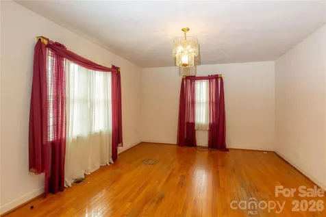 611 Park Avenue Roanoke Rapids NC 27870