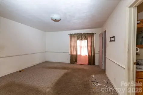 611 Park Avenue Roanoke Rapids NC 27870