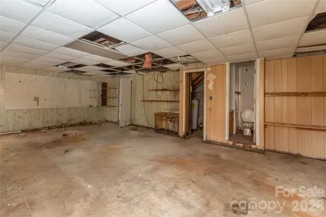 611 Park Avenue Roanoke Rapids NC 27870