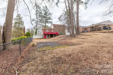 611 Park Avenue Roanoke Rapids NC 27870