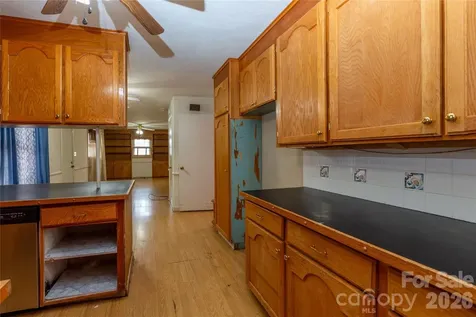 611 Park Avenue Roanoke Rapids NC 27870