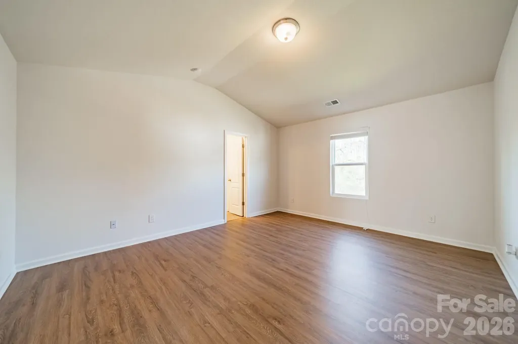8315 Paw Valley Lane Charlotte NC 28214