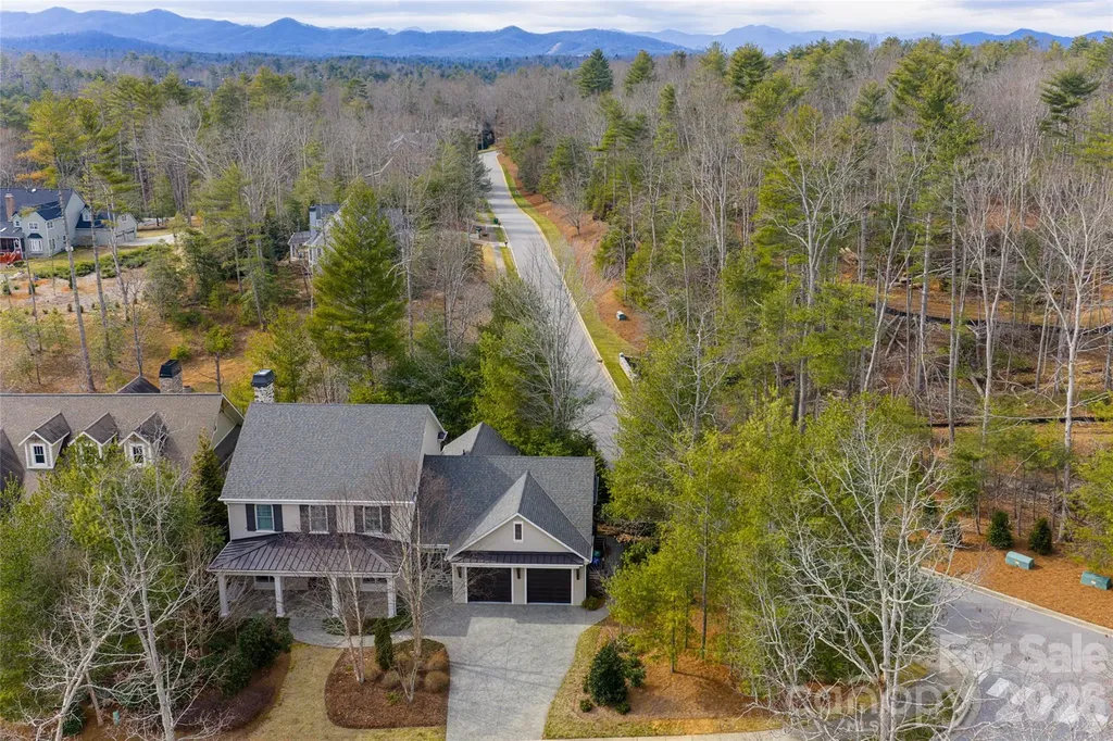 5 Cleftridge Court Asheville NC 28803