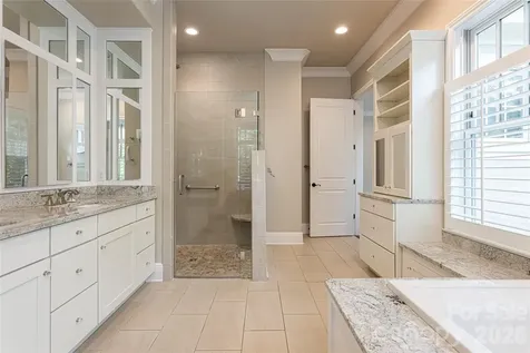 5 Cleftridge Court Asheville NC 28803