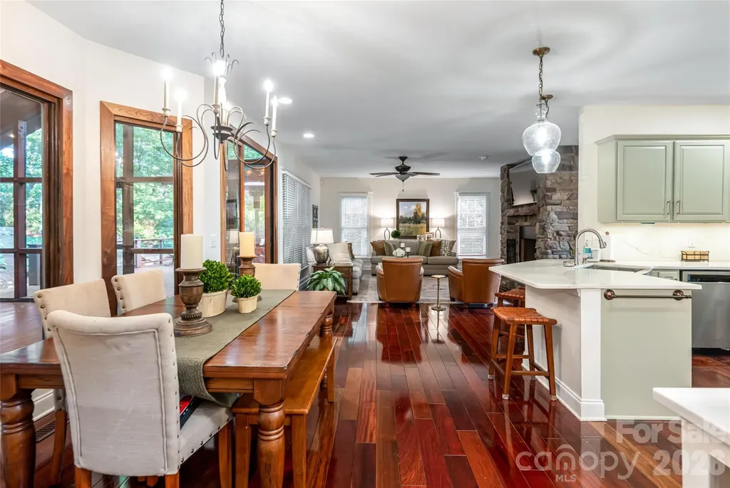 22 Rosebay Lane Asheville NC 28803