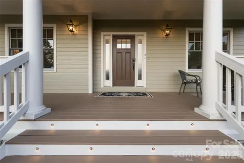 22 Rosebay Lane Asheville NC 28803