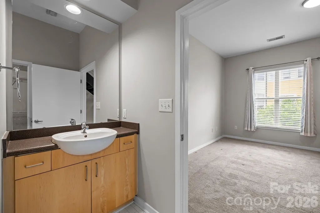 2125 Southend Drive Charlotte NC 28203