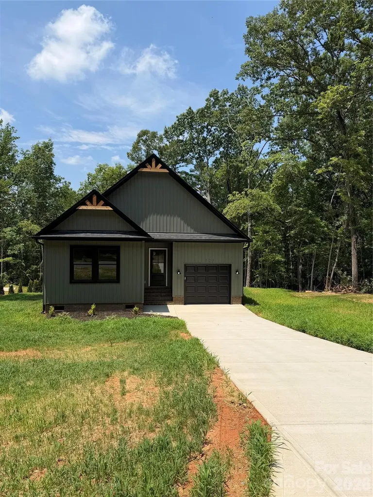 123 Chapel Hill Drive Troy NC 27371