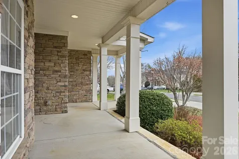 8116 Madrigal Court Waxhaw NC 28173