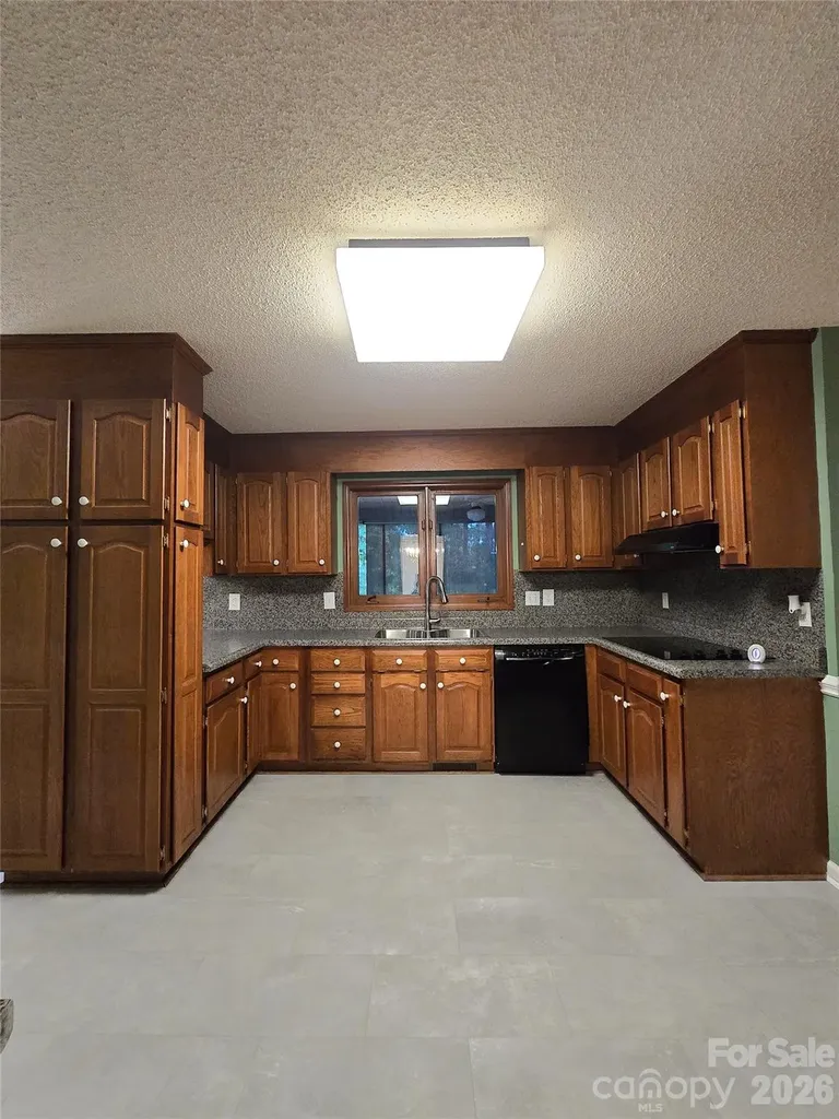 121 Country Creek Drive Kings Mountain NC 28086
