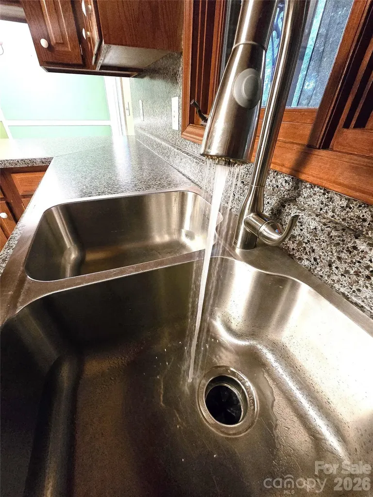 121 Country Creek Drive Kings Mountain NC 28086