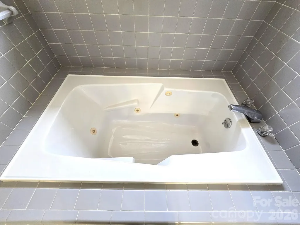 121 Country Creek Drive Kings Mountain NC 28086