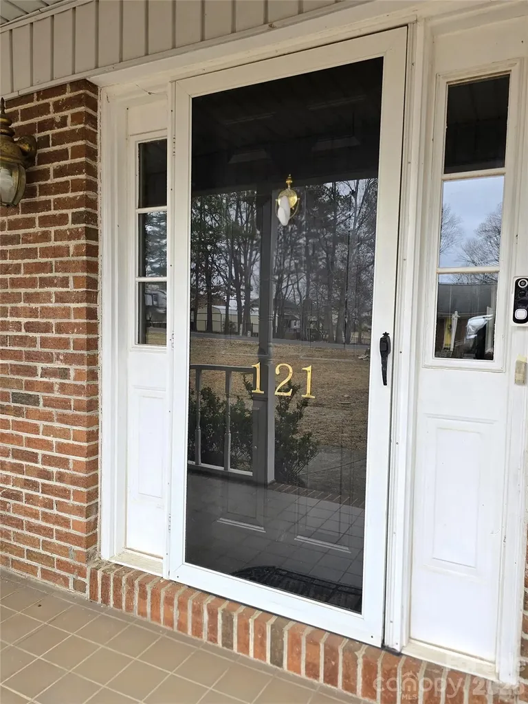 121 Country Creek Drive Kings Mountain NC 28086