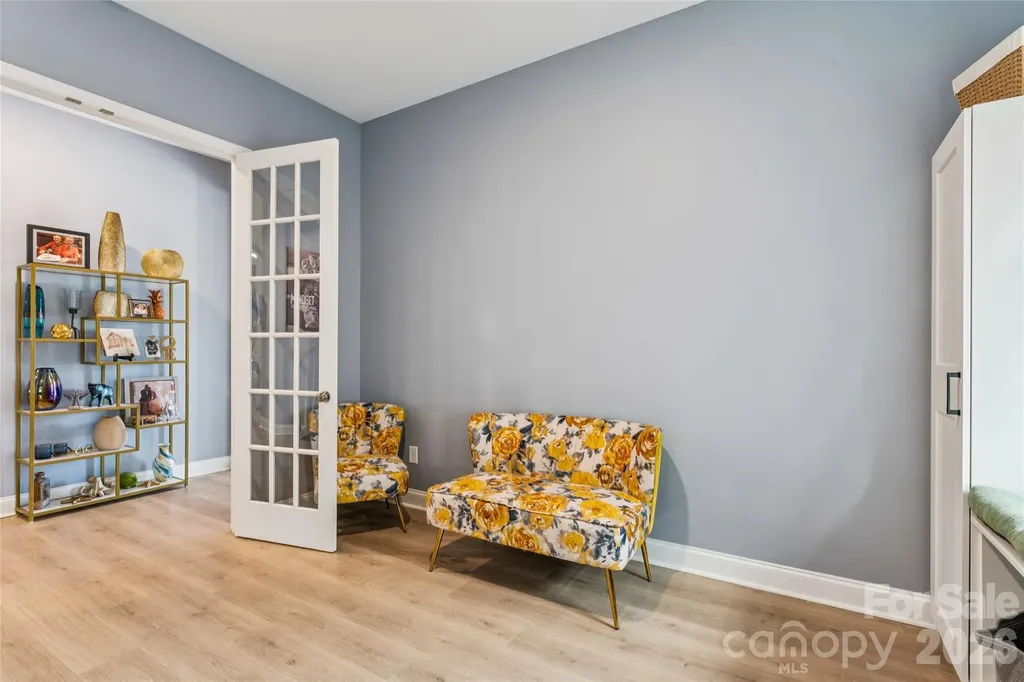 17134 Sand Bank Road Charlotte NC 28278
