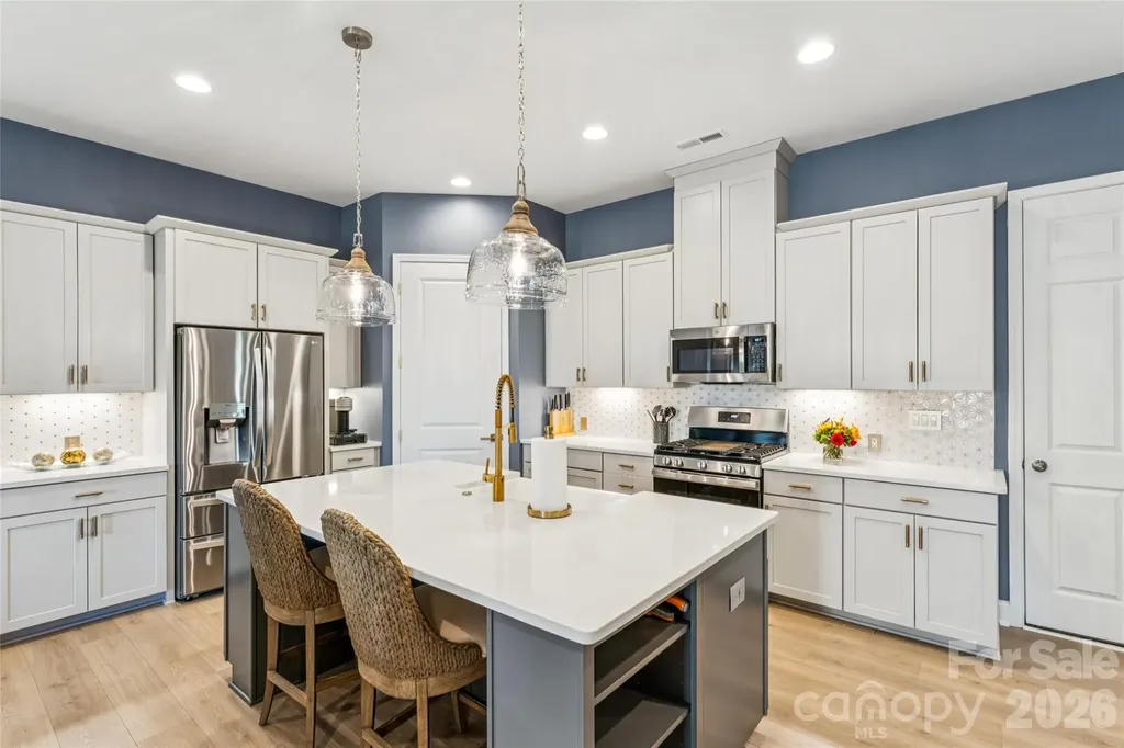 17134 Sand Bank Road Charlotte NC 28278