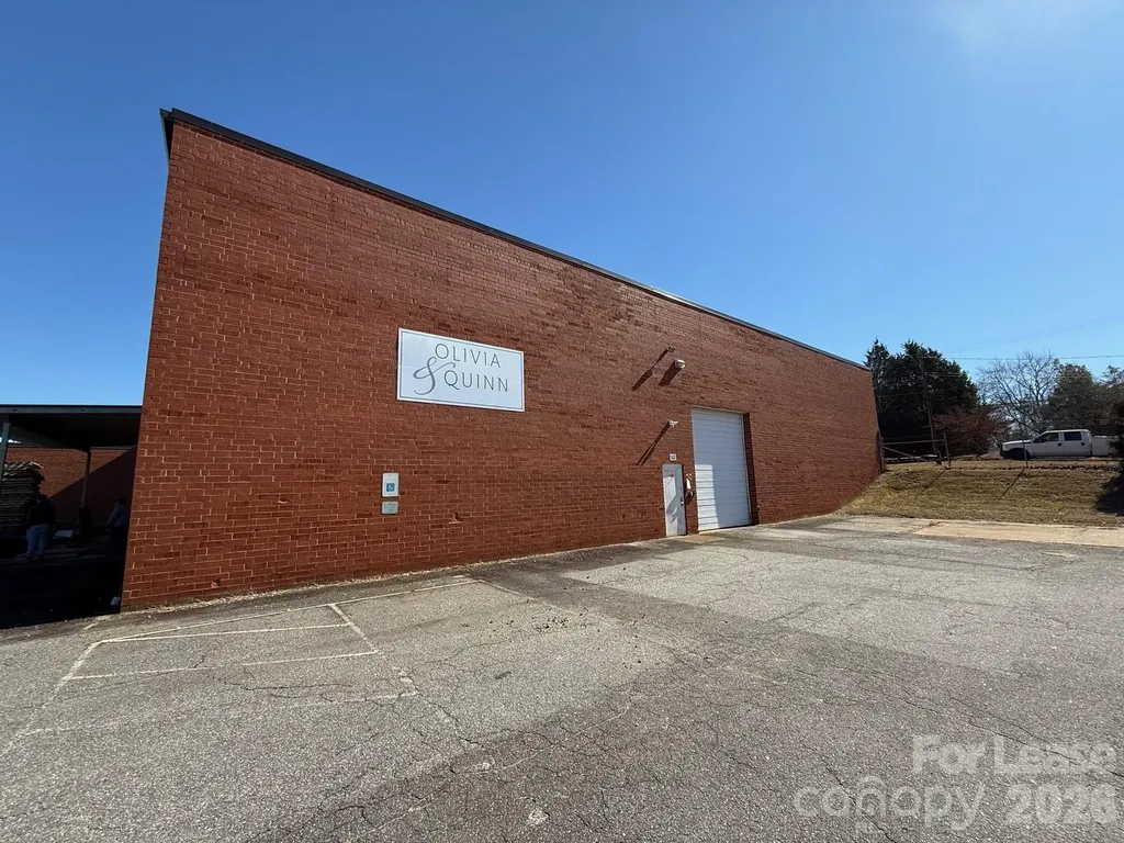 502 W 25th Street Newton NC 28658