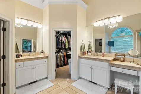 9263 Egret Ridge Belmont NC 28012