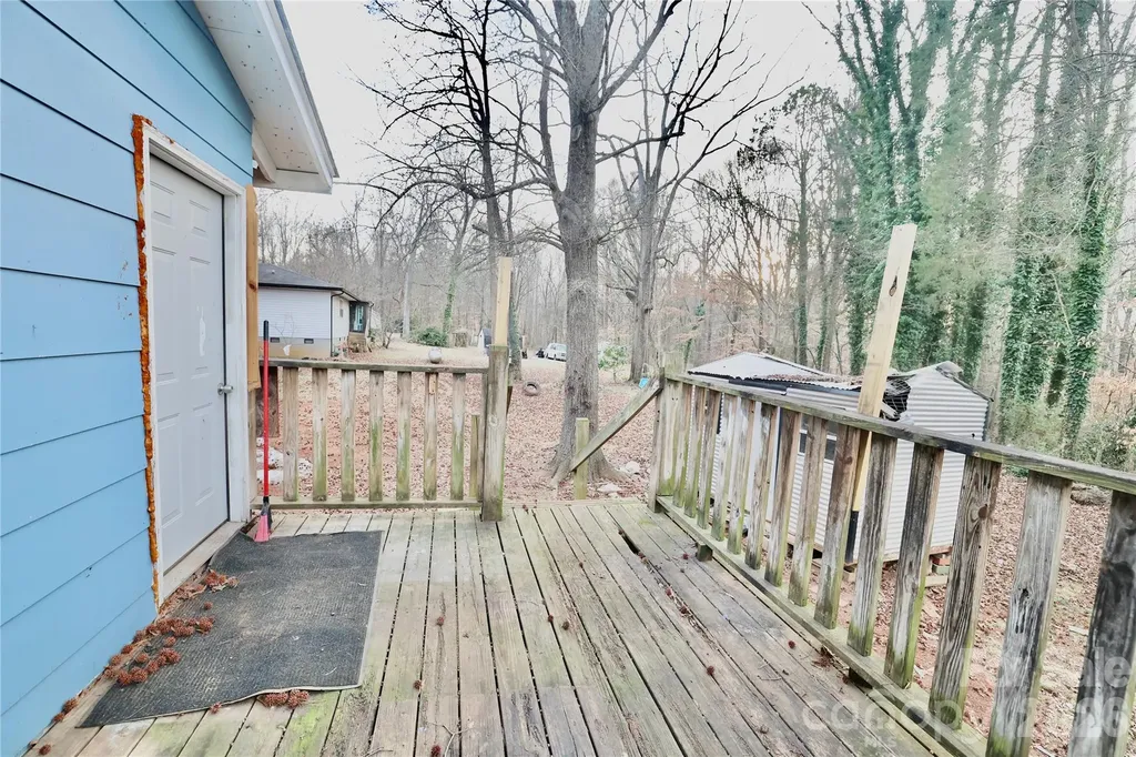 7633 Gwynne Hill Road Charlotte NC 28215