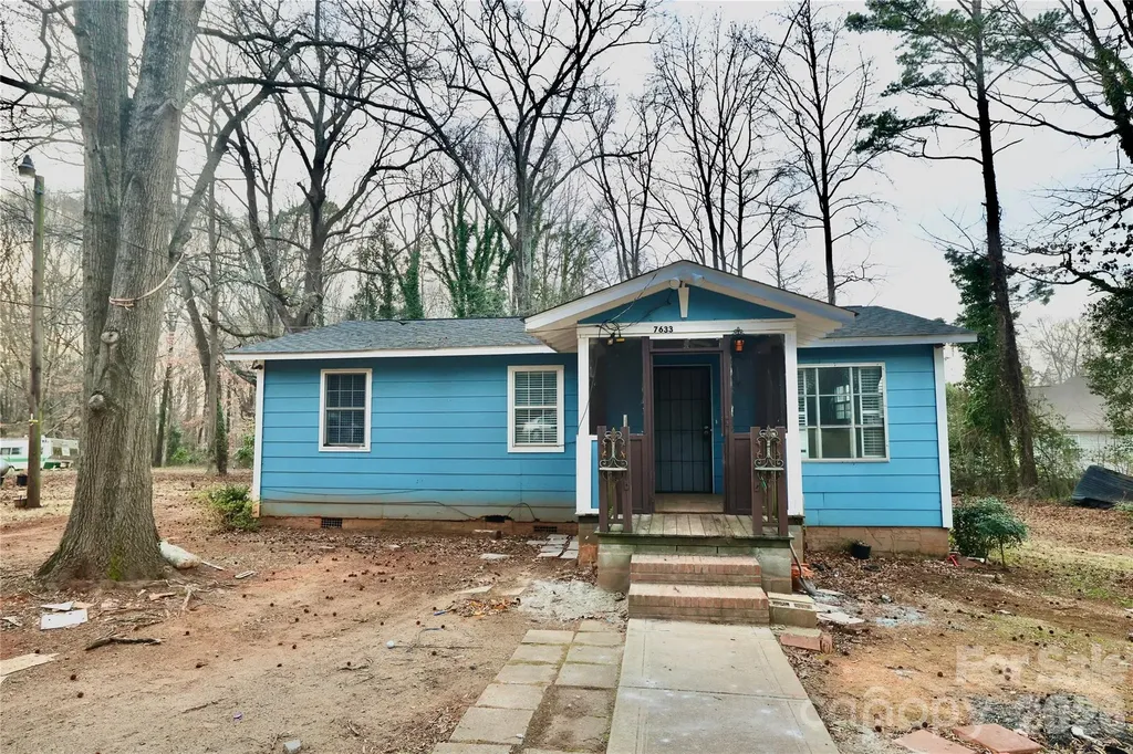7633 Gwynne Hill Road Charlotte NC 28215