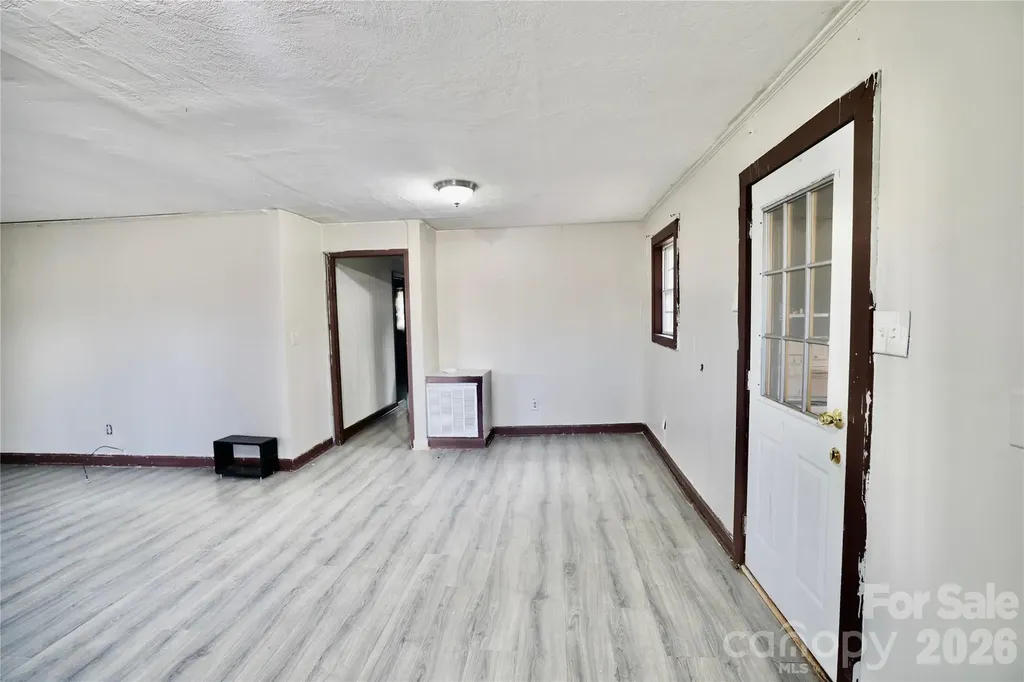 7633 Gwynne Hill Road Charlotte NC 28215